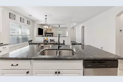 9012 Conroe Drive, Denton, TX 76226 - Photo 21