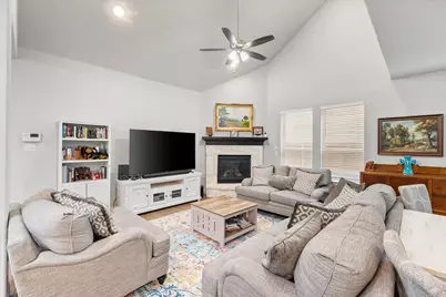 1519 Birds Fort Trail, Arlington, TX 76005 - Photo 9