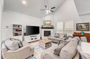 1519 Birds Fort Trail, Arlington, TX 76005 - Photo 9