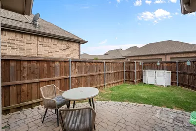 1519 Birds Fort Trail, Arlington, TX 76005 - Photo 37