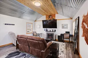 106 Red Bud St, Ravenna, TX 75476 - Photo 5