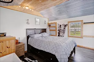 106 Red Bud St, Ravenna, TX 75476 - Photo 17