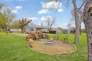 106 Red Bud St, Ravenna, TX 75476 - Photo 25