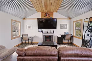 106 Red Bud St, Ravenna, TX 75476 - Photo 7