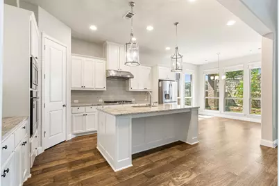 4529 Tall Knight Lane, Carrollton, TX 75010 - Photo 5