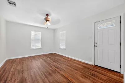 106 E Belt Line Road, Wilmer, TX 75172 - Photo 3