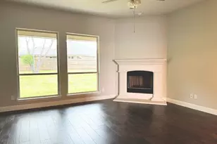 2911 River Ridge Ct, Granbury, TX 76048 - Photo 3