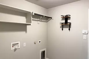 2911 River Ridge Ct, Granbury, TX 76048 - Photo 17