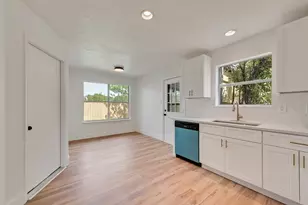 1714 Brooksview Ln, Balch Springs, TX 75180 - Photo 11