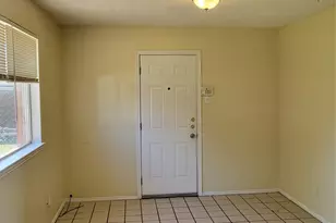 7326 Harold Walker Dr, Dallas, TX 75241 - Photo 5