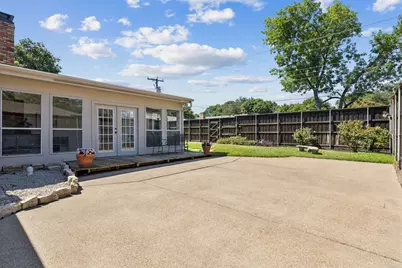 10419 Royalwood Drive, Dallas, TX 75238 - Photo 31