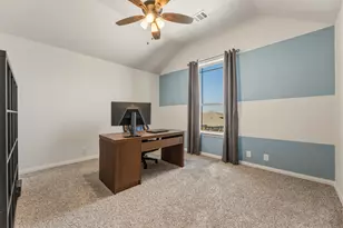 1030 Timber Ridge Dr, Justin, TX 76247 - Photo 29