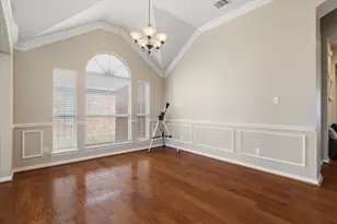 8801 Watersway Dr, Rowlett, TX 75088 - Photo 9