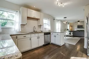 9412 Peninsula Dr, Dallas, TX 75218 - Photo 9