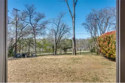 9412 Peninsula Drive, Dallas, TX 75218 - Photo 19