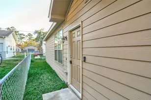 9992 Calendar St, Willis, TX 77318 - Photo 21