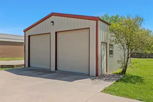 708 E Texas Ave, Mart, TX 76664 - Photo 25
