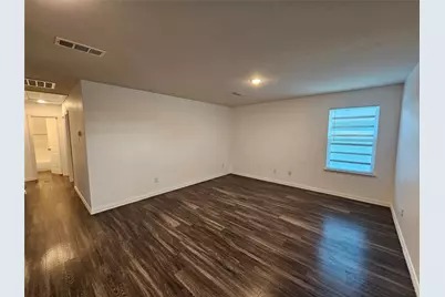 5113 Avenue G, Fort Worth, TX 76105 - Photo 5