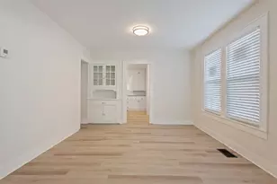 1624 N 17th St, Waco, TX 76707 - Photo 11