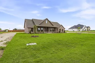 3155 Infinity Dr, Weatherford, TX 76087 - Photo 3