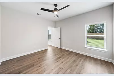 1013 Pecan Place, Hutchins, TX 75141 - Photo 5