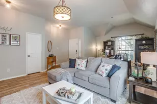 12144 Long Stone Dr, Burleson, TX 76028 - Photo 9