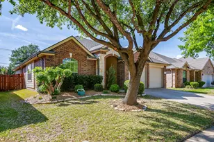 12144 Long Stone Dr, Burleson, TX 76028 - Photo 3