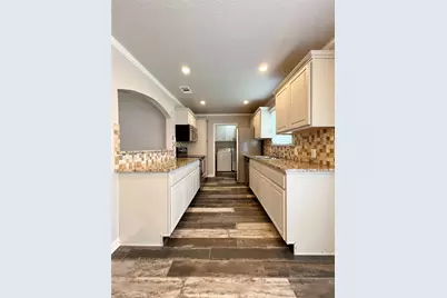 1617 Edge Hill Road, Benbrook, TX 76126 - Photo 7