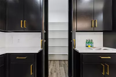 2939 Alaska Avenue, Dallas, TX 75216 - Photo 11