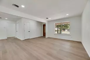 13312 Roaring Springs Ln, Dallas, TX 75240 - Photo 5