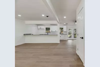 13312 Roaring Springs Lane, Dallas, TX 75240 - Photo 7