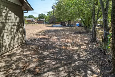 222 Oak Court, Rhome, TX 76078 - Photo 21