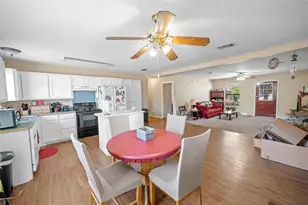 222 Oak Ct, Rhome, TX 76078 - Photo 7