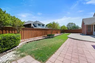 1013 Brook Arbor Dr, Mansfield, TX 76063 - Photo 37
