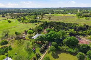 4417 Co Rd 411, Glen Rose, TX 76043 - Photo 31