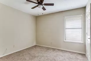 1505 Sunny Glen St, Fort Worth, TX 76134 - Photo 9