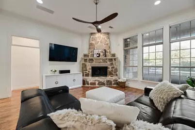 9101 Cypress Creek Road, Lantana, TX 76226 - Photo 5