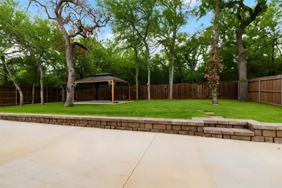 3905 Park Wood Drive, Corinth, TX 76208 - Photo 3