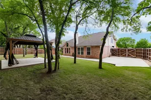 3905 Park Wood Dr, Corinth, TX 76208 - Photo 35