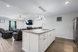 5808 Martin Creek Dr, Joshua, TX 76058 - Photo 11