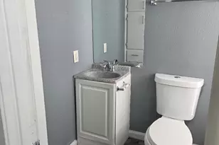 403 N 12th St, Killeen, TX 76541 - Photo 7