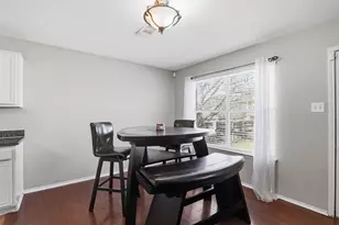 1026 Meadowbend Dr, Cedar Hill, TX 75104 - Photo 11