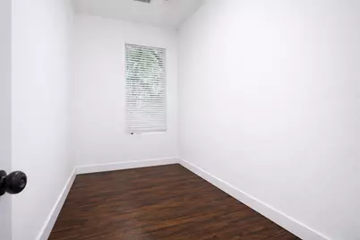 918 Elsbeth Street, Dallas, TX 75208 - Photo 7