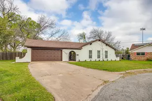 5309 Richland Ct, North Richland Hills, TX 76180 - Photo 9