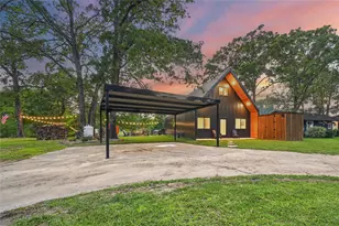 104 Greenwood Dr, Trinidad, TX 75163 - Photo 1