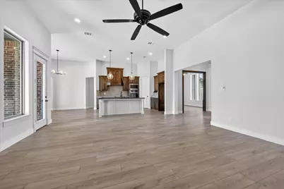 517 Longhorn Drive, Springtown, TX 76082 - Photo 7