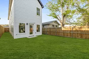 2232 Hooper St, Dallas, TX 75215 - Photo 23