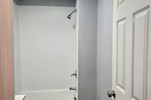 2826 Alaska Ave, Dallas, TX 75216 - Photo 17