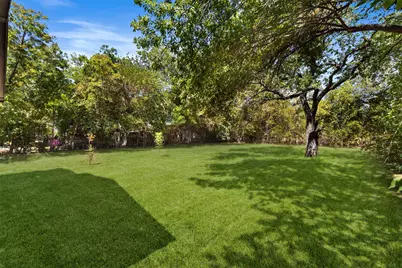 513 E Union Bower Road, Irving, TX 75061 - Photo 27