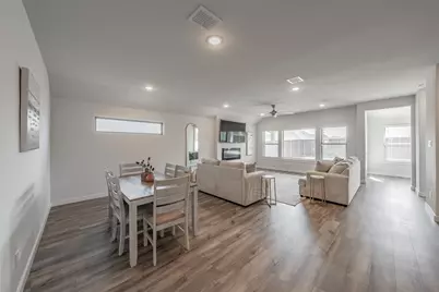 1229 Cinco Treaty Trail, Fort Worth, TX 76052 - Photo 5